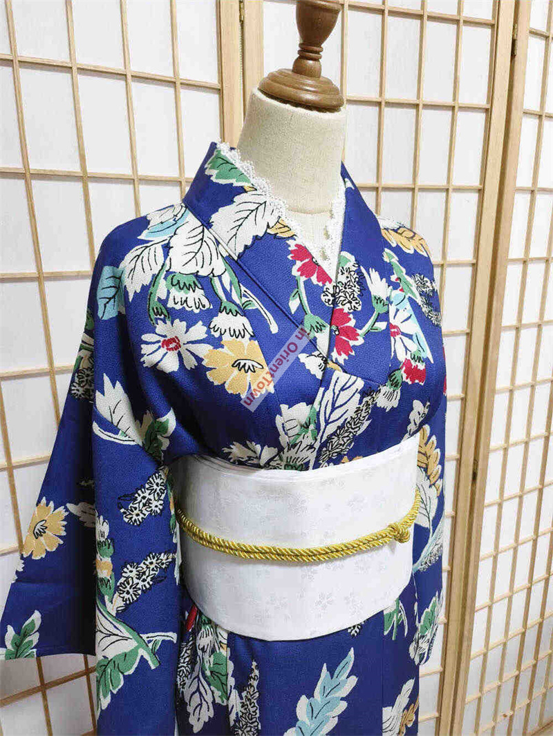 ชุดทางการของญี่ปุ่น ชุดกิโมโน  - Japanese Women Formal Wear บทวิจารณ์และราคา