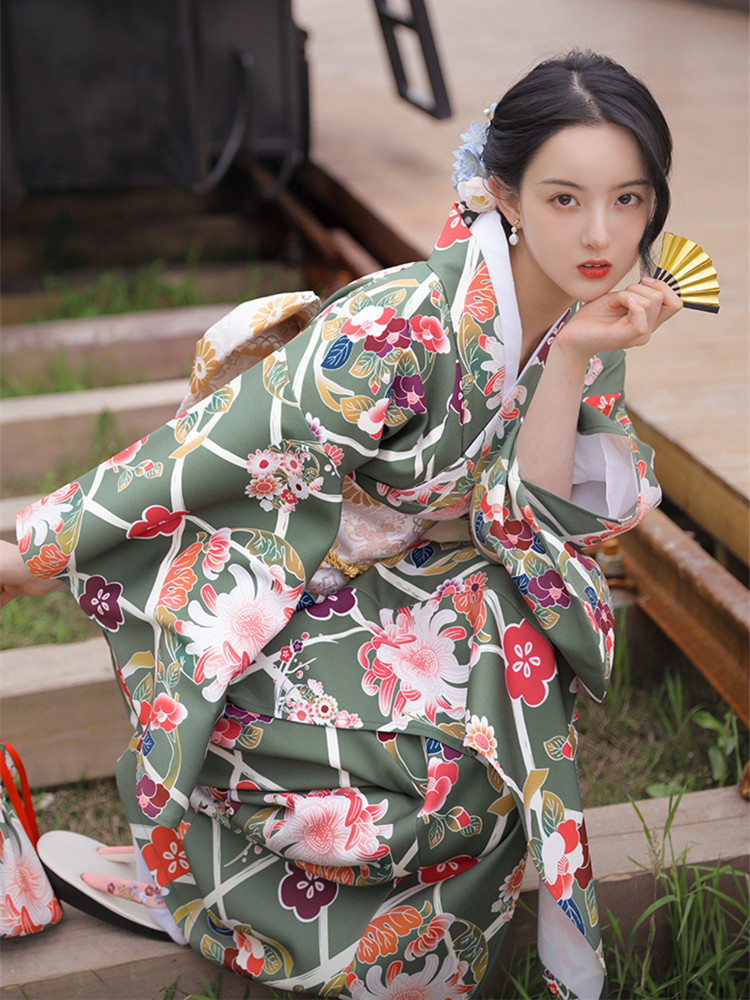 ชุดเดรสยาวลายดอกไม้สไตล์วินเทจ - Japanese Women Formal Wear บทวิจารณ์และราคา
