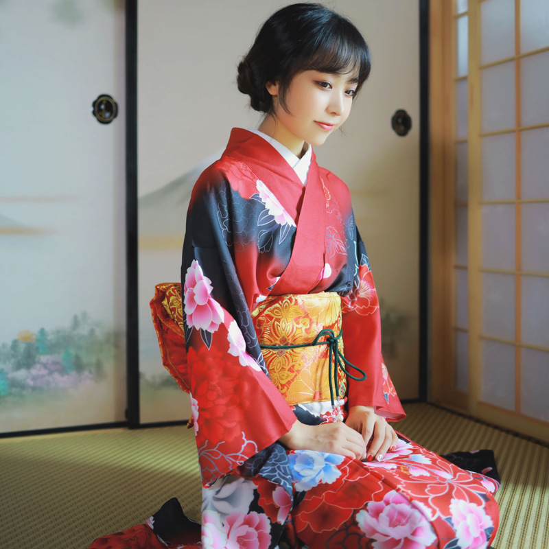 ชุดกิโมโนญี่ปุ่นสำหรับผู้หญิง  - Japanese Women Formal Wear บทวิจารณ์และราคา
